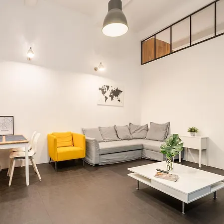 Loft Astoria شقة *