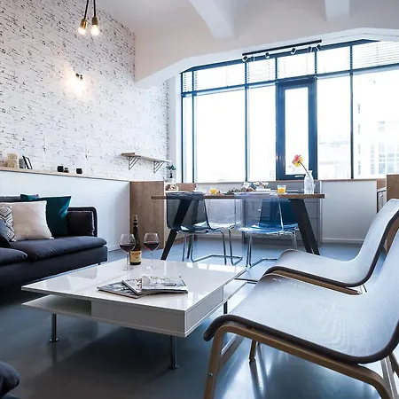 Loft Astoria شقة *