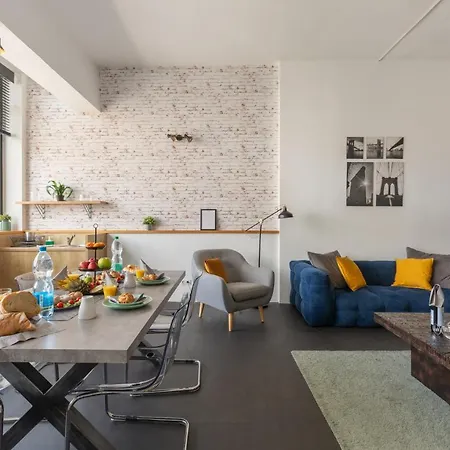 Loft Astoria Apartment *