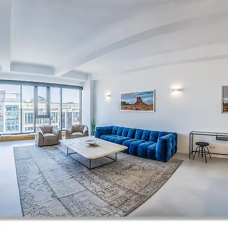 Loft Astoria Apartment