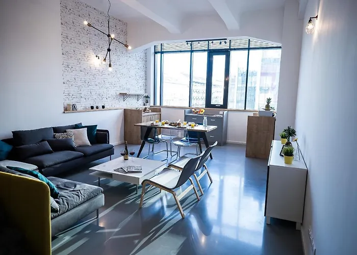 Loft Astoria *