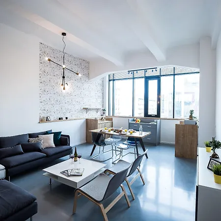 Loft Astoria *